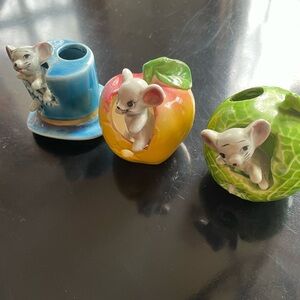 Kitschy vintage Giftcraft Japan Mice in apple tophat cabbage Toothpick